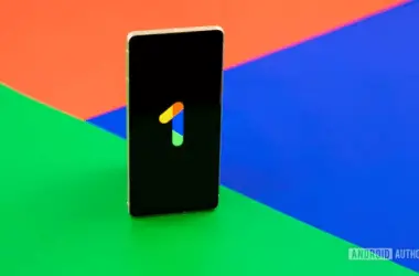 Google One Logo On Smartphone